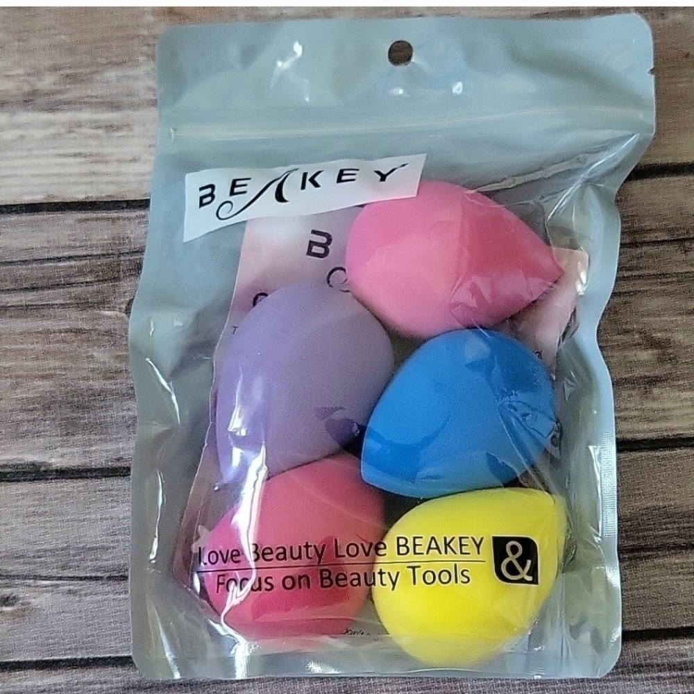*PRICE DROP*
2 Packs BEAKEY Makeup Sponge Set - Multicolor